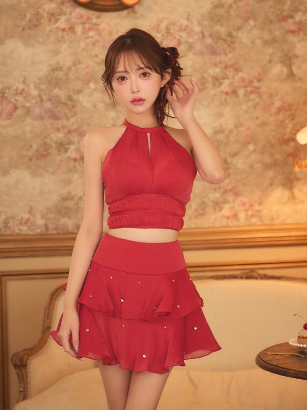 レッド モデル：りな　身長：160cm　着用サイズ：Sサイズレッド モデル：りな　身長：160cm　着用サイズ：Sサイズ