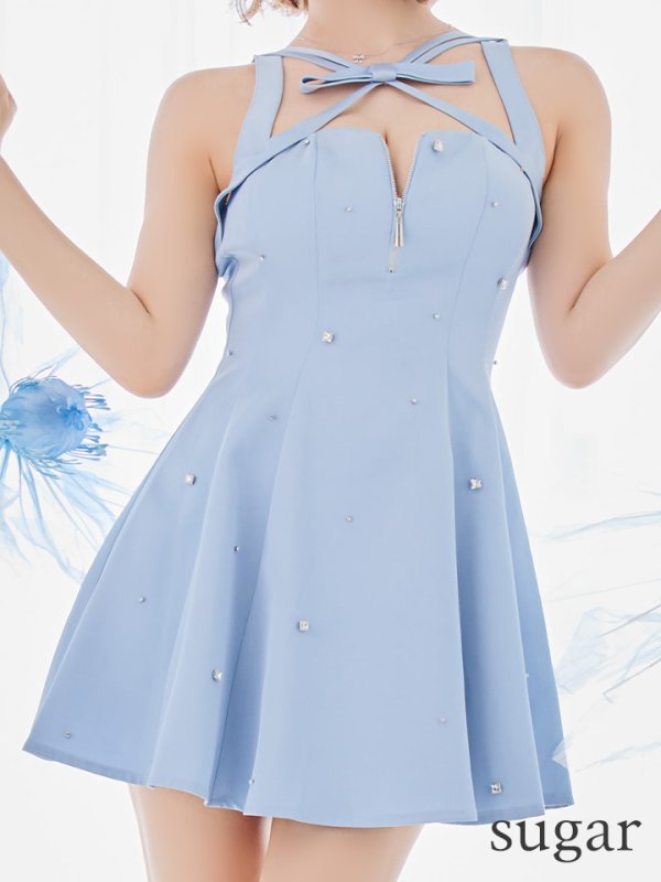 ブルー モデル:三上悠亜 身長:159cm 着用サイズ:Sサイズ