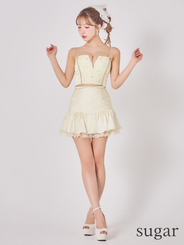 アイボリー　モデル：三上悠亜　身長：159cm　着用サイズ：Sサイズ