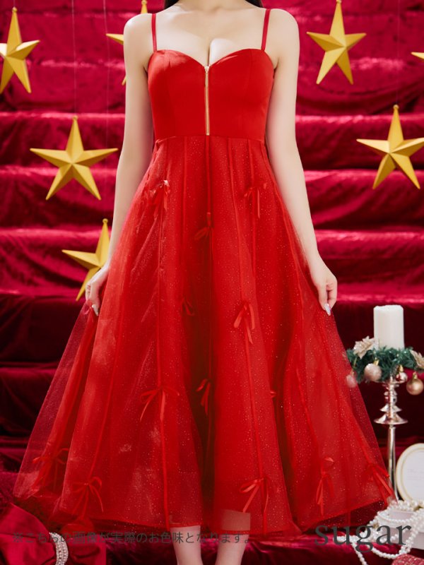 レッド モデル:カルア 身長:156cm 着用サイズ:Sサイズ