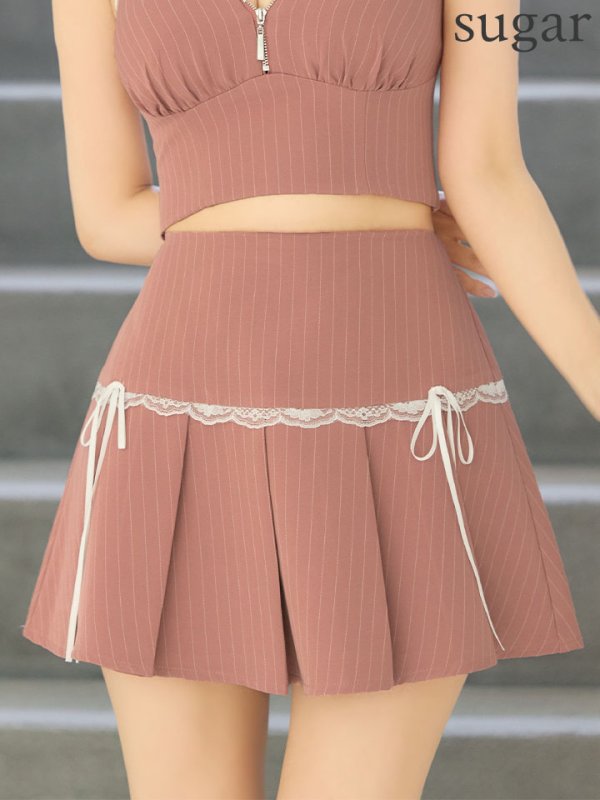 ピンク　モデル：三上悠亜　身長：159cm　着用サイズ：Sサイズ
