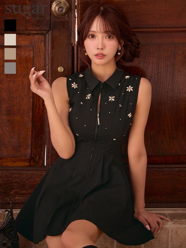 ブラック　モデル：三上悠亜　身長：159cm　着用サイズ：Sサイズ