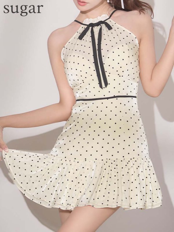 アイボリー　モデル：三上悠亜　身長：159cm　着用サイズ：Sサイズ