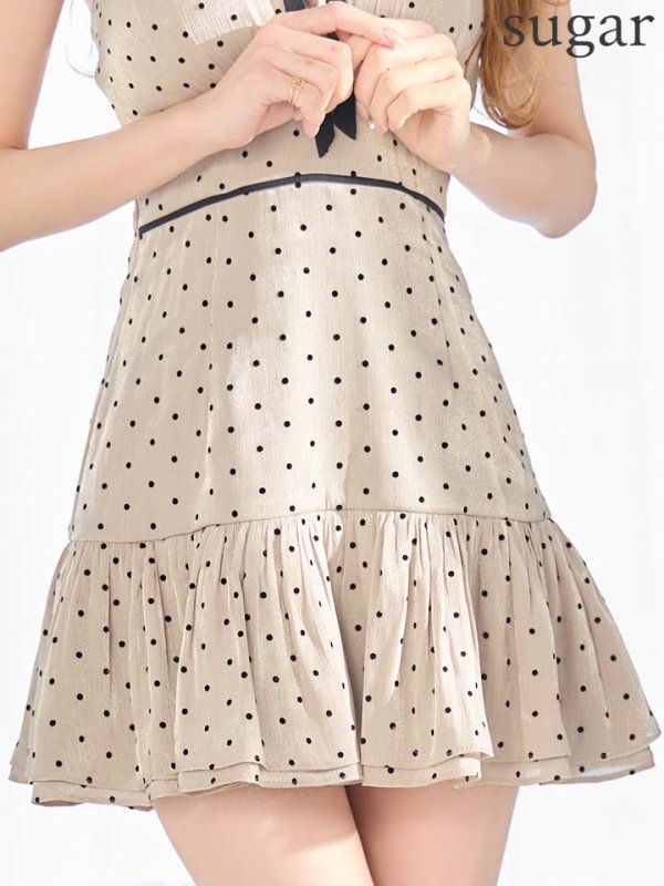 グレージュ　モデル：雨宮らむ　身長：160cm　着用サイズ：Sサイズ