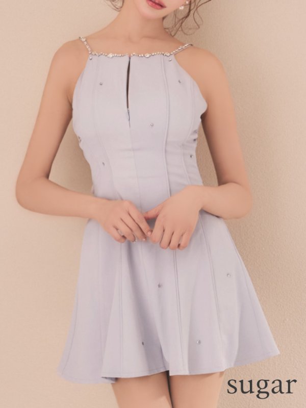 ブルーグレー モデル：明日花キララ　身長：162cm 着用サイズ：Sサイズ