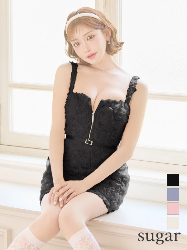 ブラック　モデル：明日花キララ　身長162cm　着用サイズ：Sサイズ
