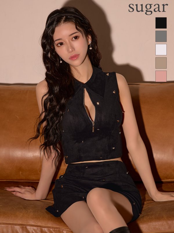 ブラック　モデル：ゆりお　身長：165cm　着用サイズ：Sサイズ