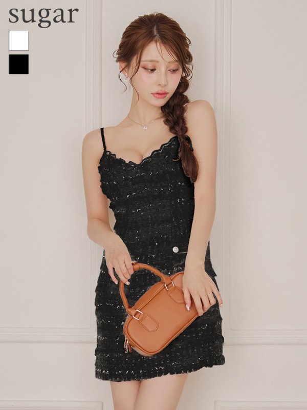 ブラック モデル：ももか　身長：156cm　着用サイズ：Sサイズ