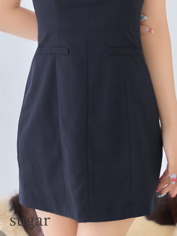 ネイビー　モデル：如月れい　身長：156cm　着用サイズ：Sサイズ