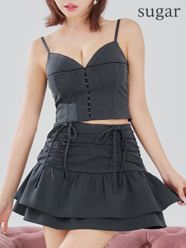 グレー モデル：三上悠亜　身長：159cm　着用サイズ：Sサイズ