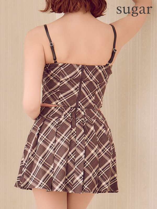 ブラウン モデル：明日花キララ　身長：162cm サイズ：Sサイズ