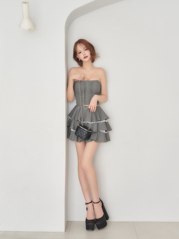 グレー　モデル：れみれみ 身長：163cm　着用サイズ：Sサイズ