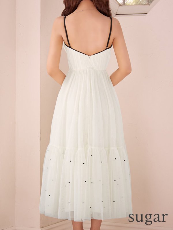 アイボリー　モデル：三上悠亜　身長：159cm　着用サイズ：Sサイズ