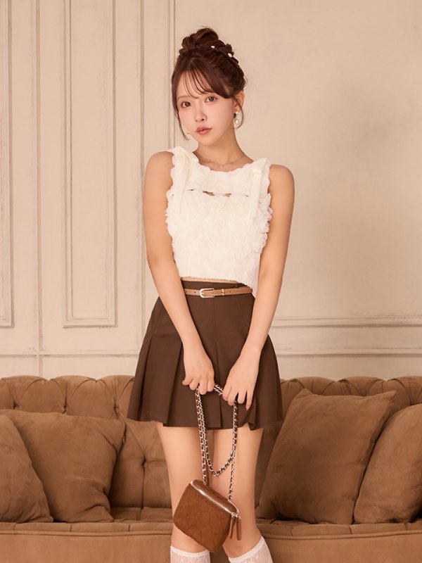 アイボリー×ブラウン　モデル：三上悠亜　身長：159cm　着用サイズ：Sサイズ