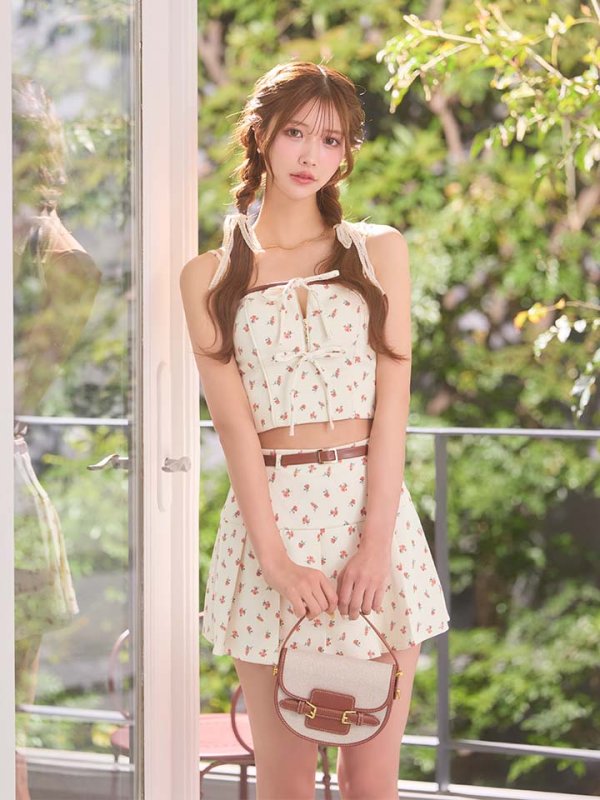 ピンク　モデル：さんご　身長：170cm　着用サイズ：Sサイズ