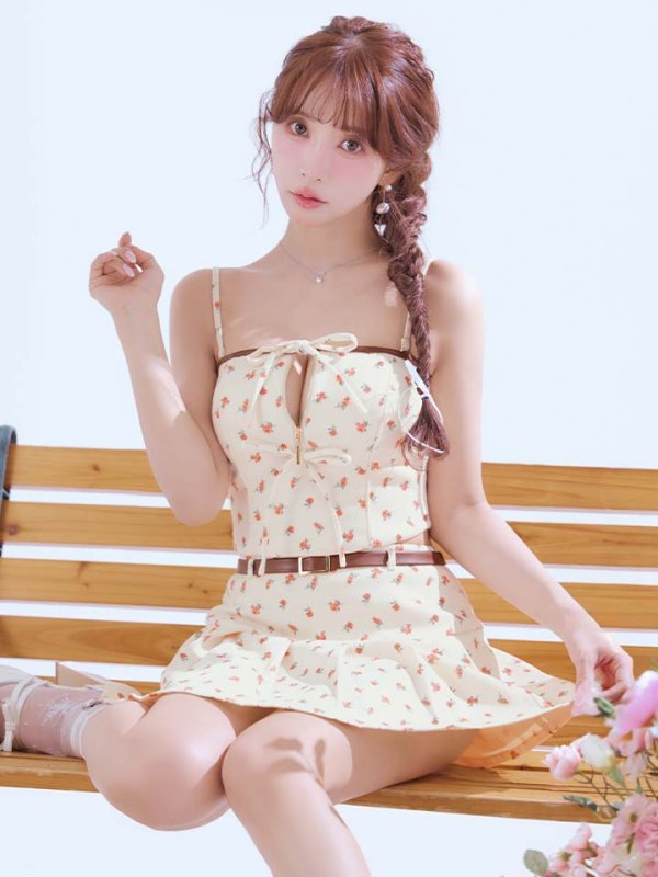 ピンク　モデル：三上悠亜　身長：159cm　着用サイズ：Sサイズ