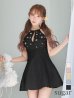 ブラック　モデル：三上悠亜　身長：159cm　着用サイズ：Sサイズ