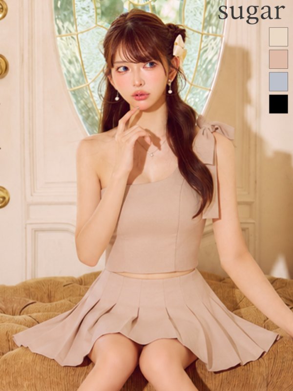 ピンク　モデル：飛鳥　身長：160cm　着用サイズ：Sサイズ