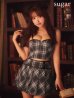 グレー　モデル：三上悠亜　身長：159cm　着用サイズ：Sサイズ