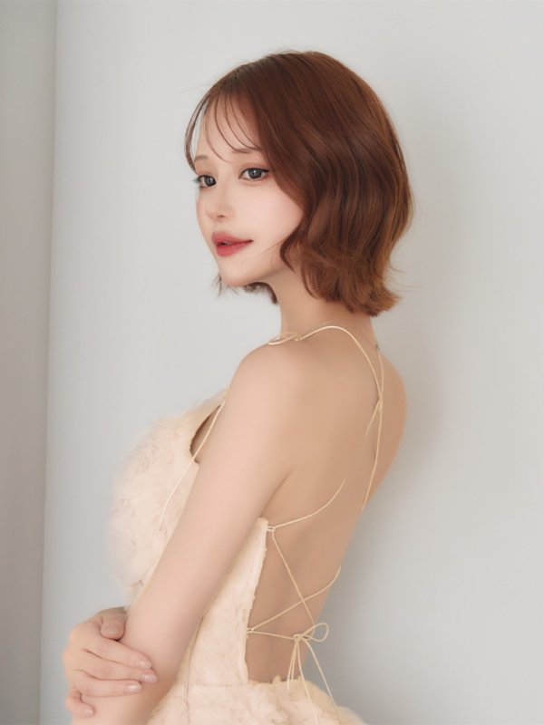 アイボリー×ブラウン　モデル：れみ　身長：163cm　着用サイズ：Sサイズ