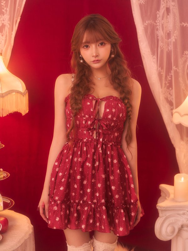 ワインレッド　モデル：まみ　身長：161cm　着用サイズ：Sサイズ