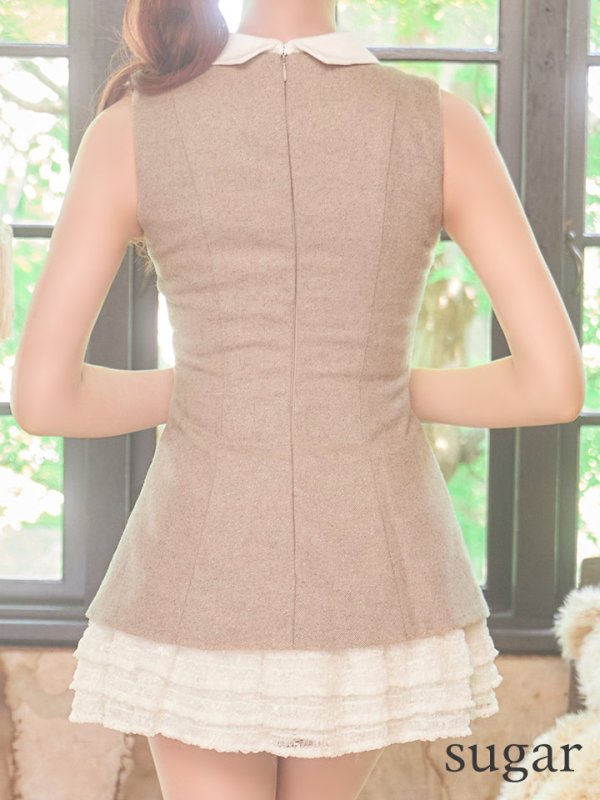 ベージュ　モデル：明日花キララ　身長162cm　着用サイズ：Sサイズ