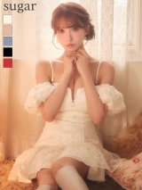 【予約商品/11月中旬発送予定】【ROBE de FLEURS/ローブドフルール】スパンコール/ フラワーレース/ オフショルダー/ バストジップ/ フリル/ Aライン/ フレア/ ミニドレス/ キャバドレス[OF08]