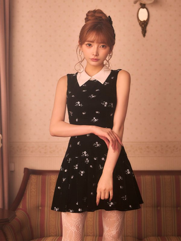 ブラック　モデル：まみ　身長：161cm　着用サイズ：Sサイズ