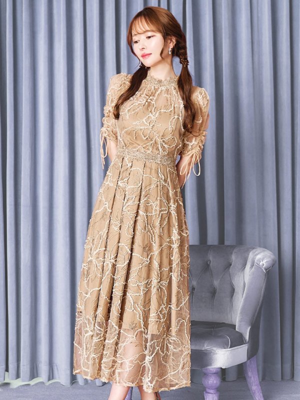 ベージュ モデル：ゆめ　身長：160cm　着用サイズ：8号(Sサイズ)