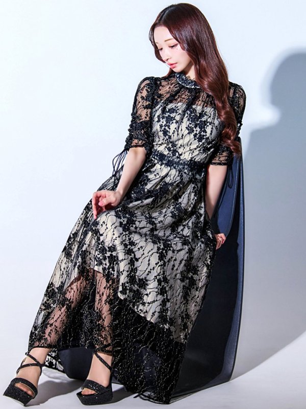 ブラックベージュ モデル：真優川咲　身長：158cm　着用サイズ：8号(Sサイズ)