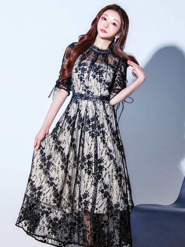 ブラックベージュ モデル：真優川咲　身長：158cm　着用サイズ：8号(Sサイズ)