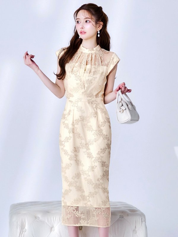 ベージュ モデル：ゆめ　身長：160cm　着用サイズ：8号(Sサイズ)