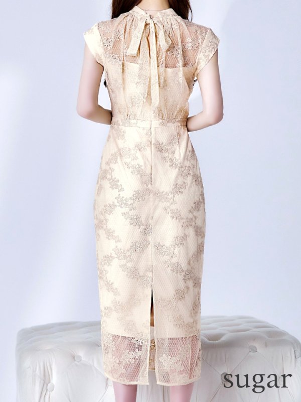 ベージュ モデル：ゆめ　身長：160cm　着用サイズ：8号(Sサイズ)