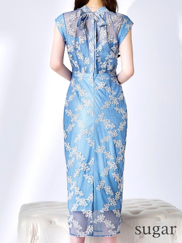 ブルー モデル：ゆめ　身長：160cm　着用サイズ：8号(Sサイズ)