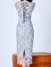 スモーキーブルー　モデル：真優川咲　身長：158cm　着用サイズ：8号(Sサイズ)