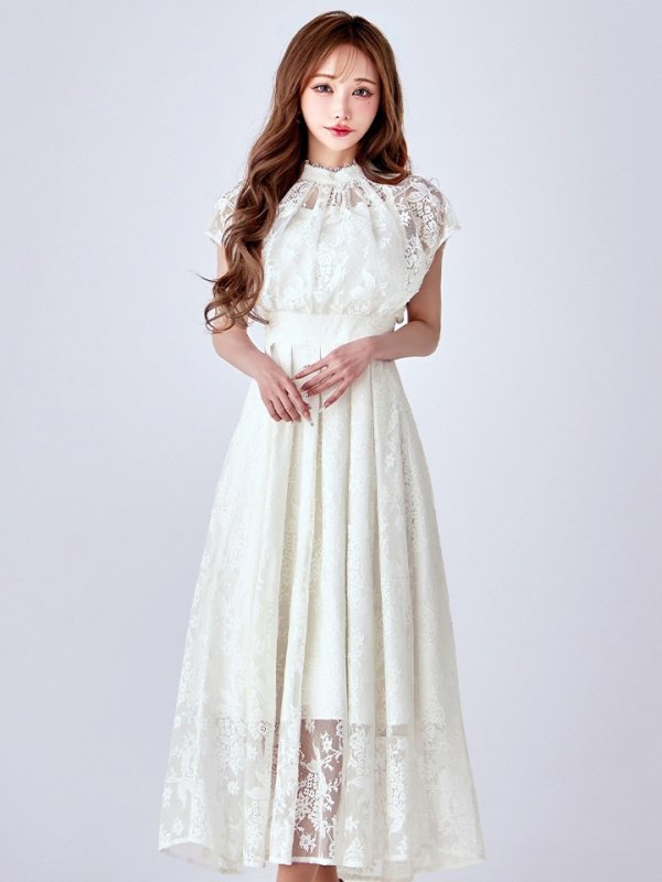 アイボリー モデル：真優川咲　身長：158cm　着用サイズ：8号(Sサイズ)