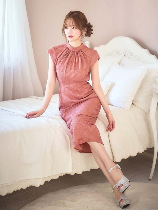 アプリコット モデル：ゆめ　身長：160cm　着用サイズ：8号(Sサイズ)