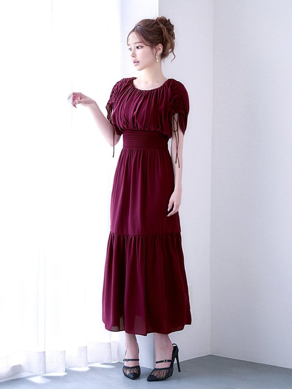 バーガンディ　モデル：ゆめ　身長：160cm　着用サイズ：8号(Sサイズ)