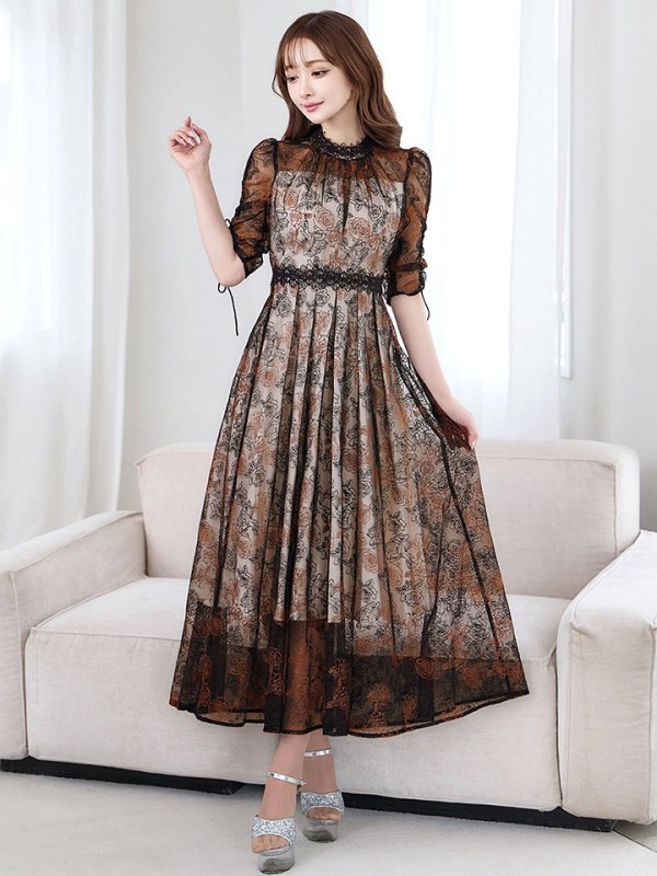 ブラックベージュ　モデル：真優川咲　身長：158cm　着用サイズ：8号(Sサイズ)