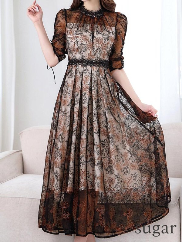 ブラックベージュ　モデル：真優川咲　身長：158cm　着用サイズ：8号(Sサイズ)