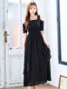 ブラック　モデル：真優川咲　身長：158cm　着用サイズ：Sサイズ