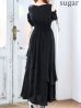 ブラック　モデル：真優川咲　身長：158cm　着用サイズ：Sサイズ