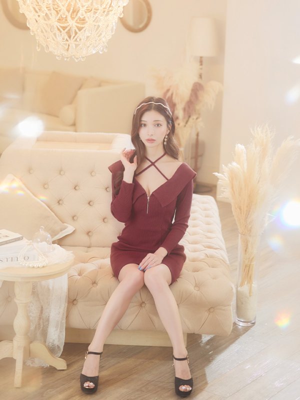 画像2: XSサイズあり【ROBE de FLEURS Glossy/ローブ・ド・フルール グロッシー】フロントジッパー/ オフショルダー/ リブニット/ 袖あり/ 長袖/ シンプル/ ワンカラー/ ストレッチ/ タイト/ ミニドレス/ キャバドレス[OF2]