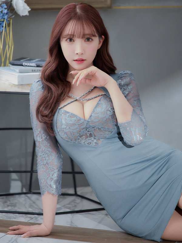 画像19: XS-Lサイズあり【Glossy/グロッシー】クロスビジュー/ 五分袖/ 袖あり/ ストレッチ/ タイト/ ミニドレス/ キャバドレス[OF08]