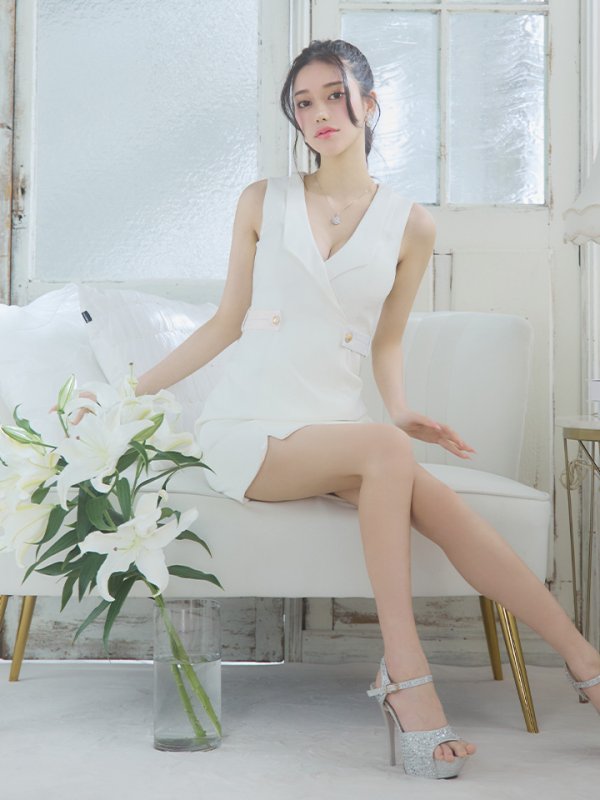 画像33: XSサイズあり【Glossy/グロッシー】襟付き/ レザーベルトデザイン/ ノースリーブ/ シンプル/ ワンカラー/ タイト/ ミニドレス/ キャバドレス[OF08]