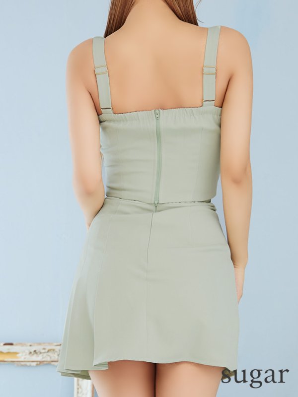 ミント　モデル：如月れい　身長：156cm　着用サイズ：Sサイズ