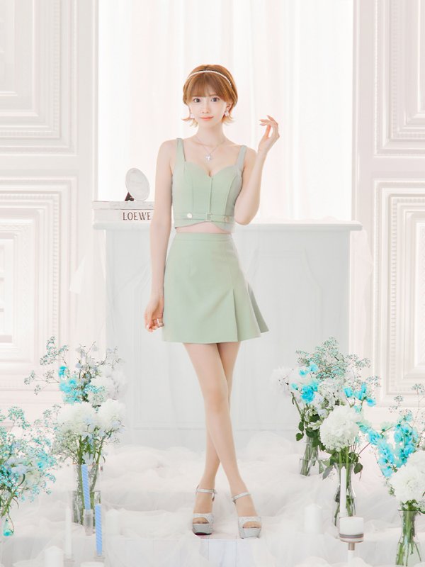 画像10: XSサイズあり【Glossy/グロッシー】ベルトデザイン/ サイドプリーツ/ ノースリーブ/ フレア/ セットアップ/ ミニドレス/ キャバドレス[OF08]