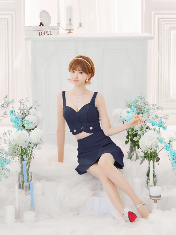 画像2: XSサイズあり【ROBE de FLEURS Glossy/ローブ・ド・フルール グロッシー】ベルトデザイン/ サイドプリーツ/ ノースリーブ/ フレア/ セットアップ/ ミニドレス/ キャバドレス[OF2]