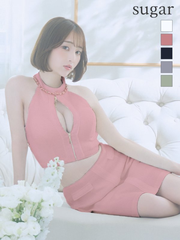 ピンク モデル:天海りこ 身長:156cm 着用サイズ:Sサイズ