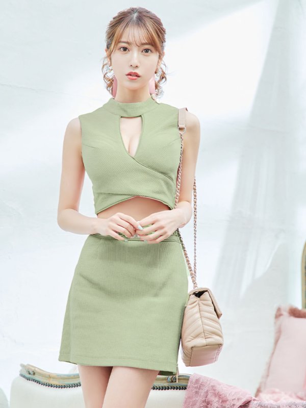 画像31: XSサイズあり【Glossy/グロッシー】シンプル/ バストカット/ リブニット/ ノースリーブ/ ワンカラー/ タイト/ セットアップ/ ミニドレス/ キャバドレス[OF08]